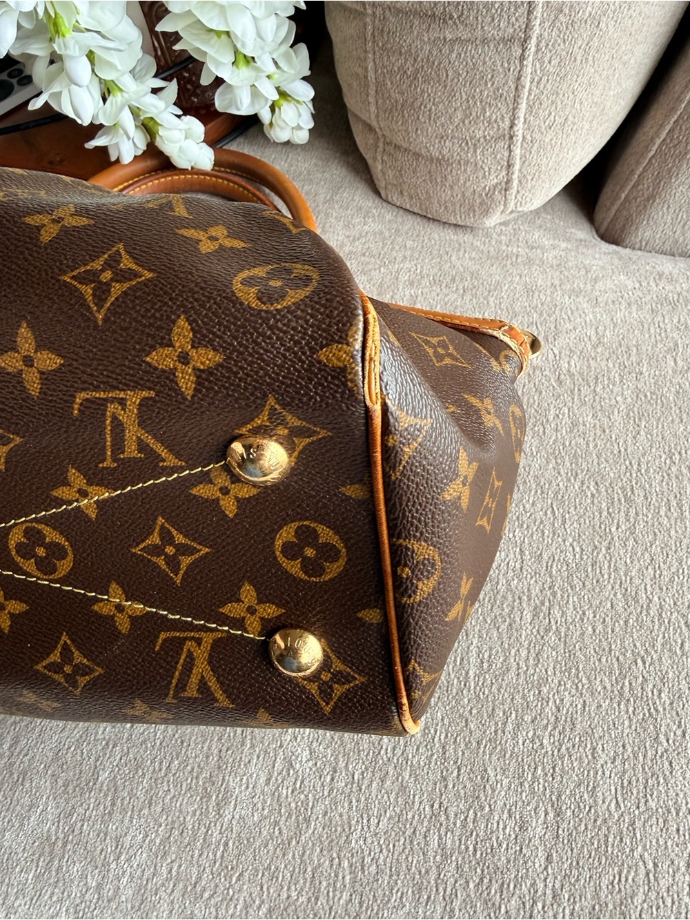 Louis Vuitton Monogram Trivoli PM Canvas Top Handle Satchel Authentic - Picture 8 of 12